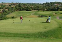 A history of golf in the Algarve through the eyes of its community, in celebration of the first official golf tournament in the world