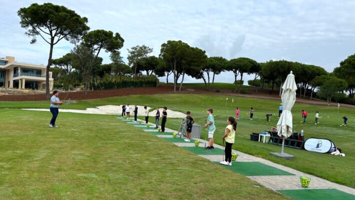 Tiago Sousa Golf Project brings sport to Almancil students